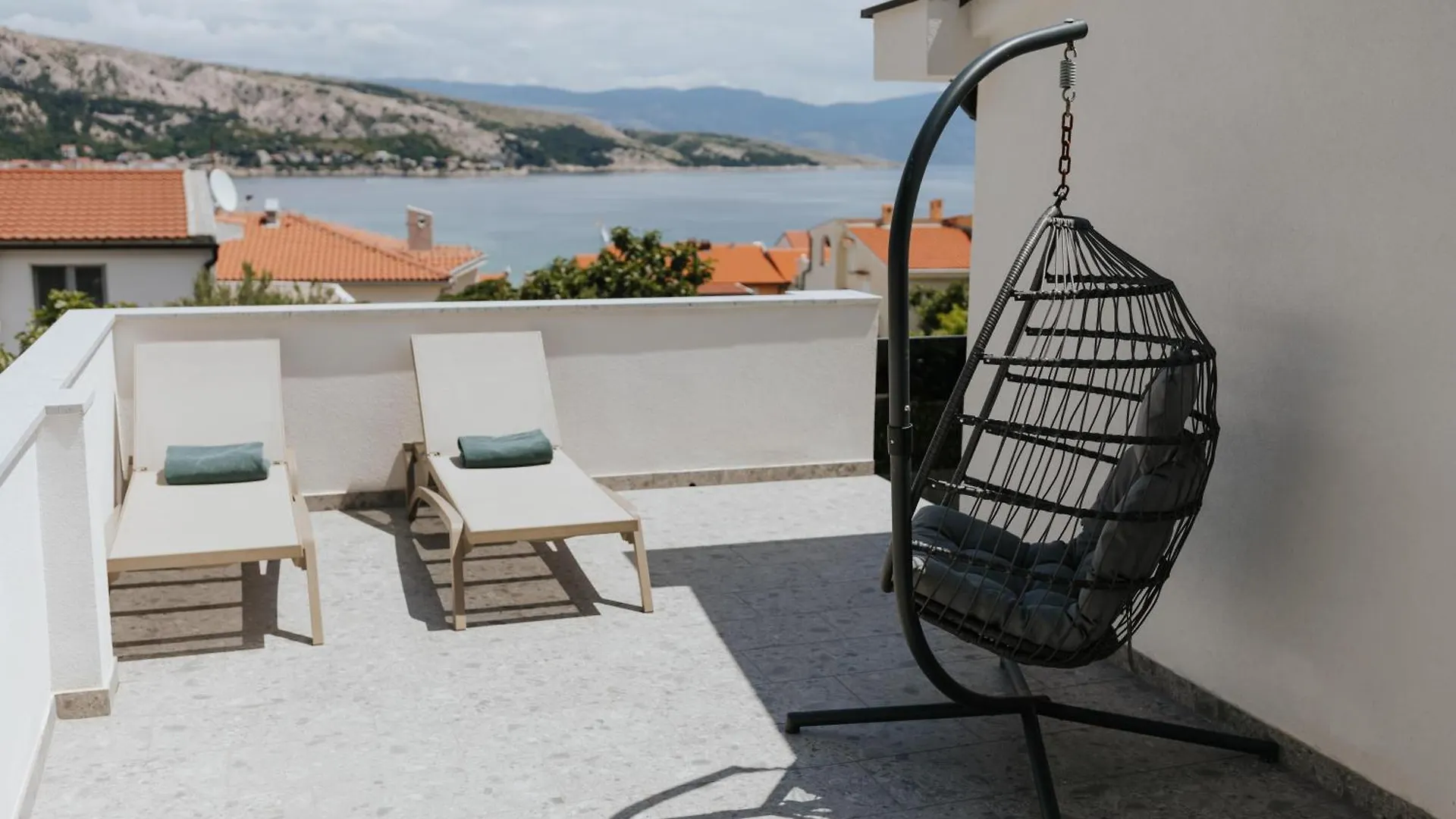 Villa Zlata - Holiday House Baska  0*, Baska (Krk) Croatia
